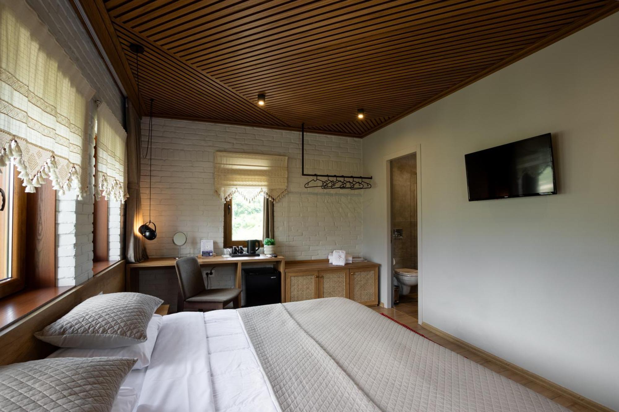 The Stone Sky Hotel Gjirokaster Ngoại thất bức ảnh