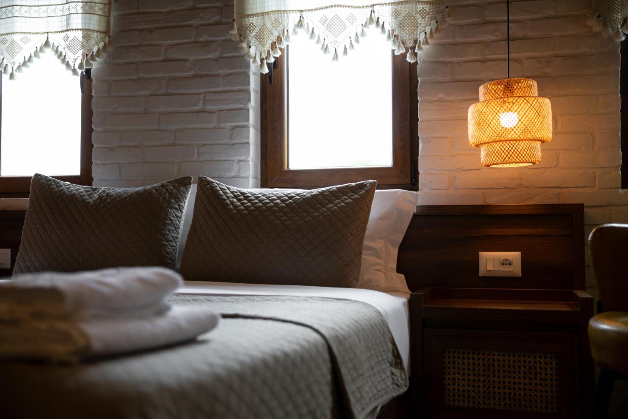 The Stone Sky Hotel Gjirokaster Ngoại thất bức ảnh