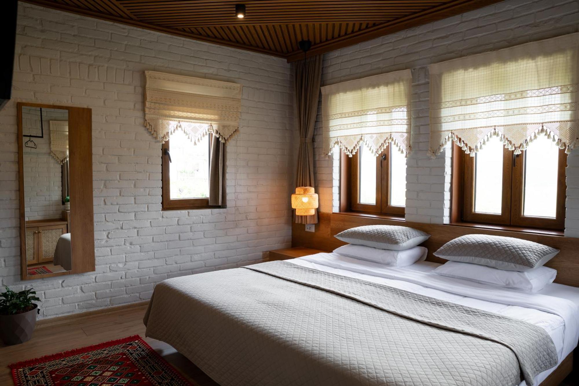 The Stone Sky Hotel Gjirokaster Ngoại thất bức ảnh