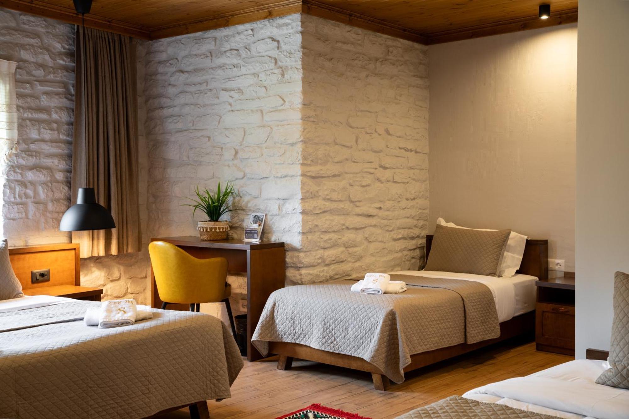 The Stone Sky Hotel Gjirokaster Ngoại thất bức ảnh