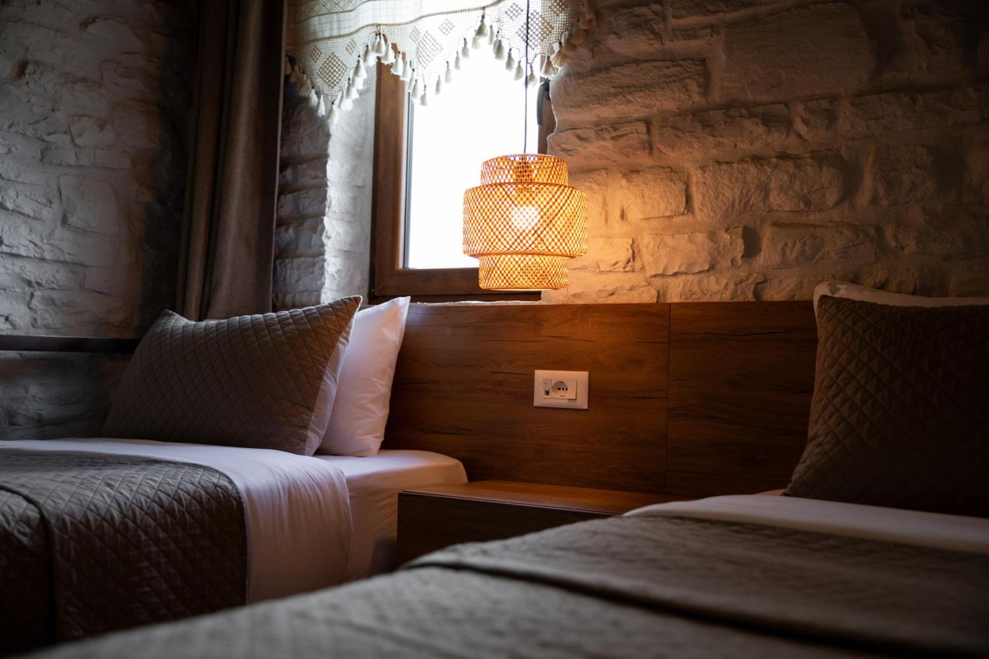 The Stone Sky Hotel Gjirokaster Ngoại thất bức ảnh
