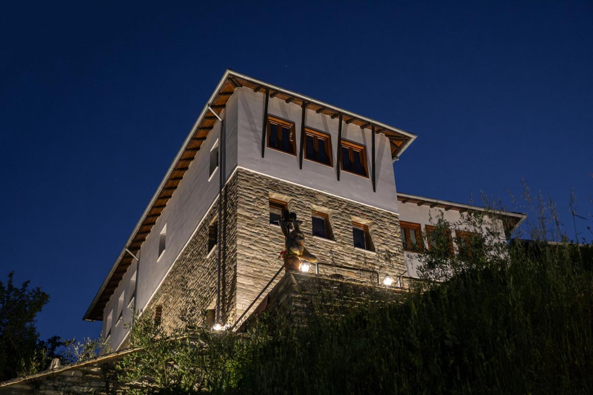 The Stone Sky Hotel Gjirokaster Ngoại thất bức ảnh