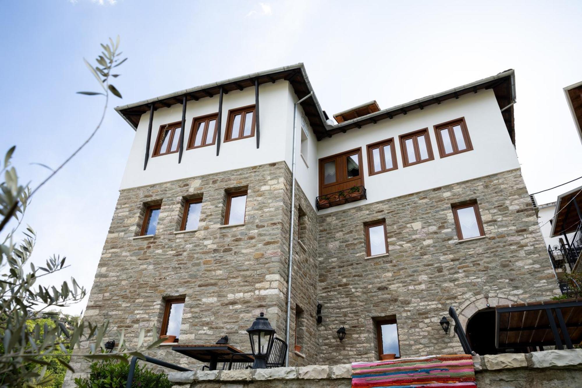 The Stone Sky Hotel Gjirokaster Ngoại thất bức ảnh